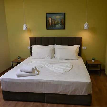 Hotel Kuta's Center Tirana