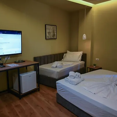 Hotel Kuta's Center Tirana